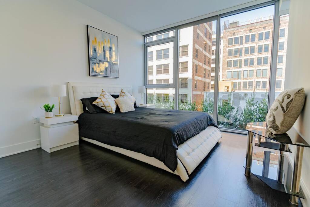 Downtown Paradise Escape With 2 Pools / Hot Tubs Apartment Los Angeles Exterior photo