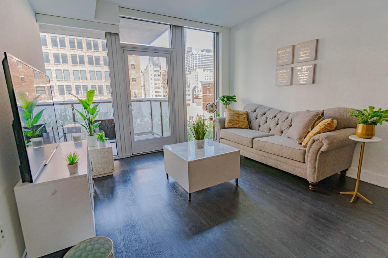 Downtown Paradise Escape With 2 Pools / Hot Tubs Apartment Los Angeles Exterior photo