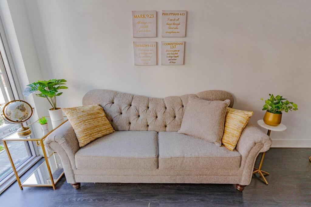 Downtown Paradise Escape With 2 Pools / Hot Tubs Apartment Los Angeles Exterior photo
